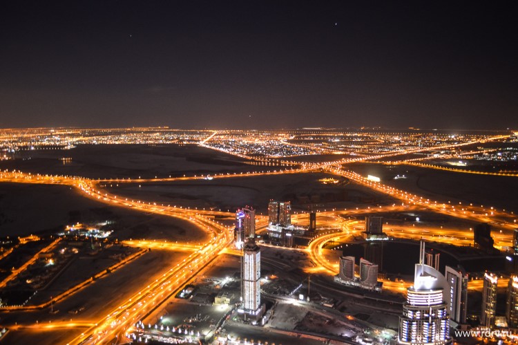 Иллюминация ночного Дубая