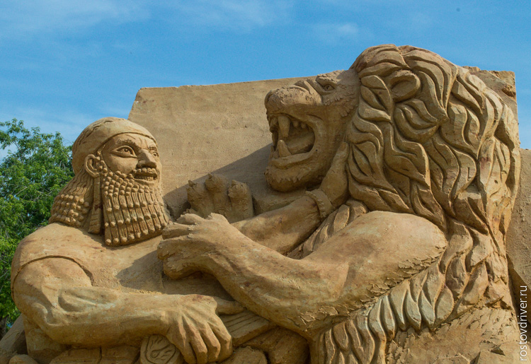 Ассирия. Битва человека со львом.